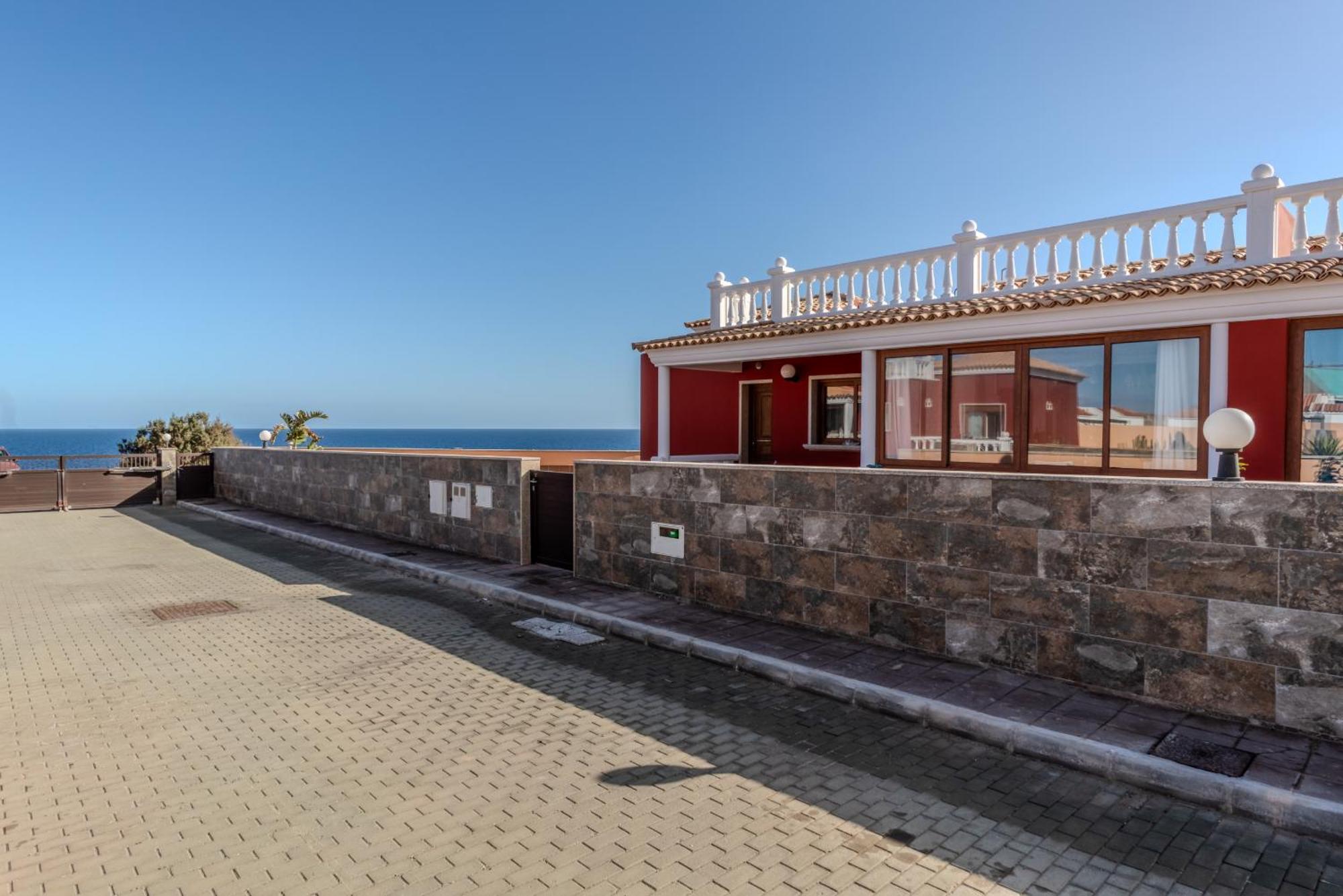 Villa Oceana - Cliffside Retreat Коста-де-Антигуа Экстерьер фото